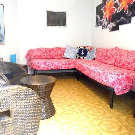 Πανσιόν Alessandro Carro 3*